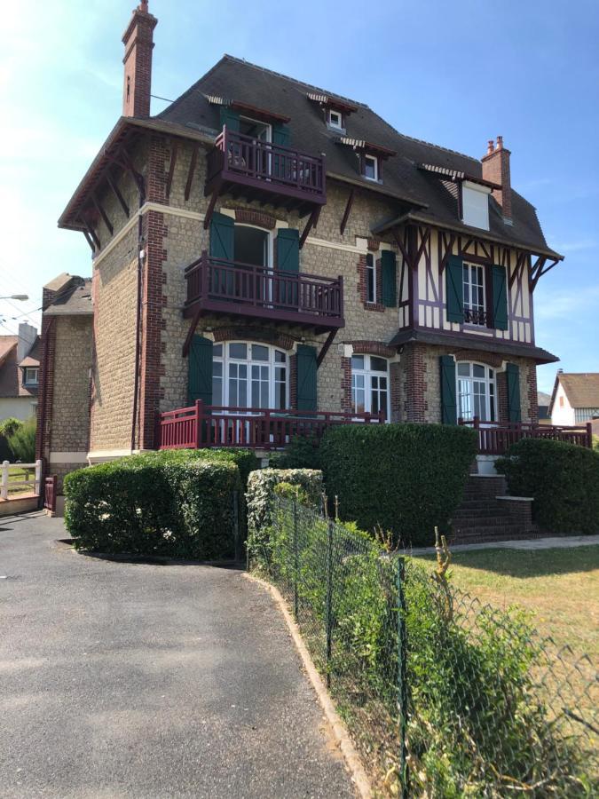 L Oceanide Apartment Benerville-sur-Mer Exterior photo