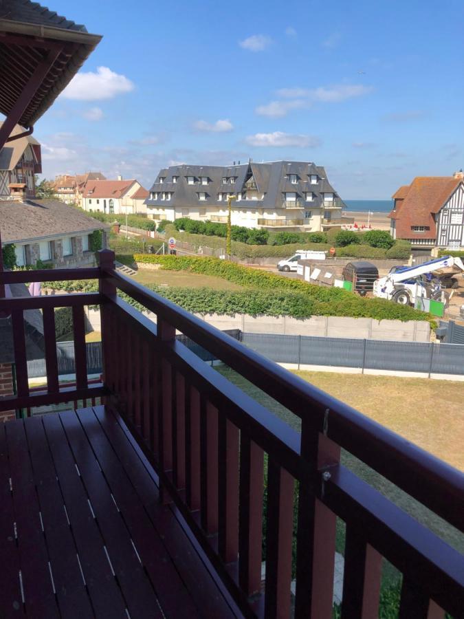 L Oceanide Apartment Benerville-sur-Mer Exterior photo